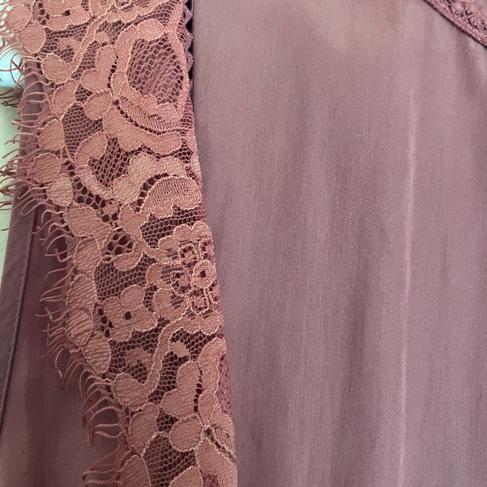 Stitch fix, tags on - Picture 2 of 4